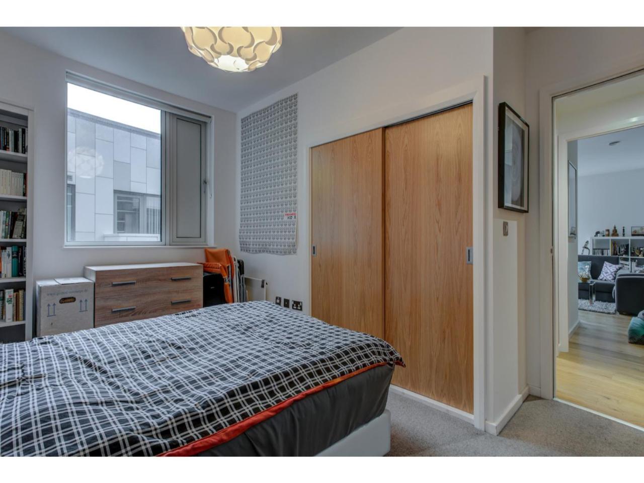 Stylish And Charming Apt For Up To 4, * Manchester